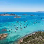 Perché andare in vacanza in Sardegna e come raggiungerla?