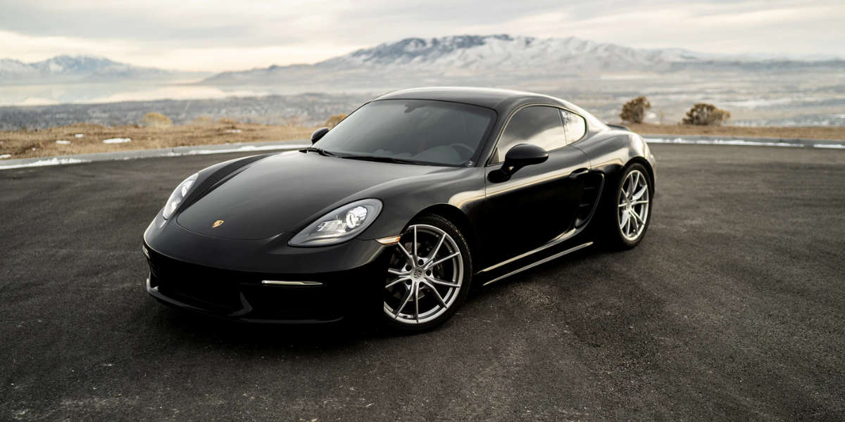 Guidare una Porsche in pista oggi è possibile